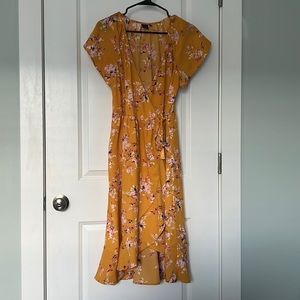 Yellow floral wrap dress size S